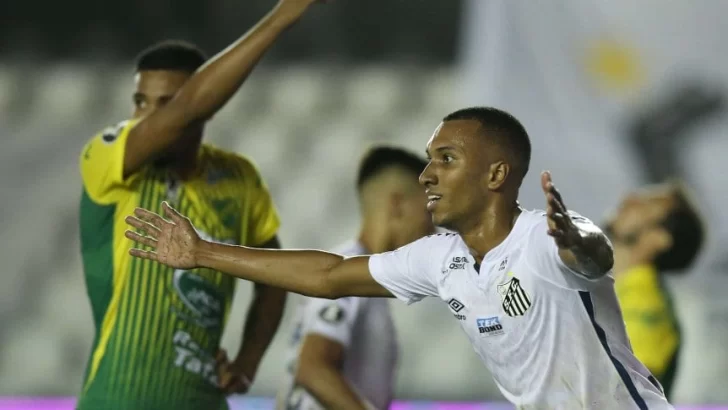 Santos derrotó a Defensa y Justicia y lo dejó afuera de la Copa Libertadores