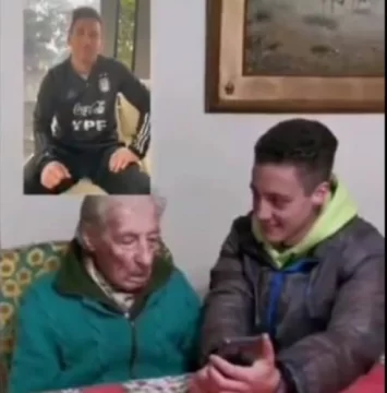 Messi y un saludo especial a un abuelo de 100 años que anota todos sus goles a mano