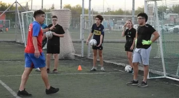 El sábado vuelven las canchas de fútbol 5 para chicos entre los 6 y 12 años