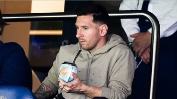 Con Messi en la platea, el PSG goleó y sigue con puntaje perfecto