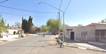 Intentaron robarle el celular en plena calle y detuvo al ladrón con ayuda de la gente que pasaba