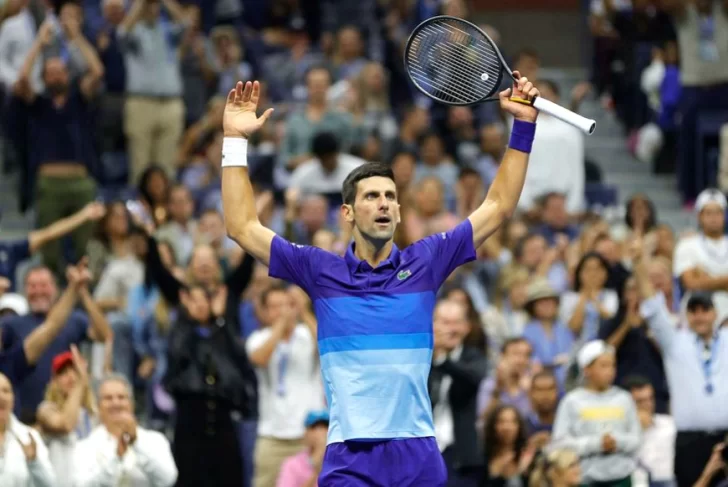 ¿El mejor de todos los tiempos? Novak Djokovic se metió en la final del US Open y está a punto de superar a Federer y Nadal