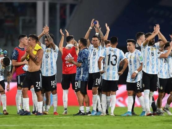 Argentina, a paso firme: derrotó a Colombia con gol de Lautaro Martínez y sigue de racha