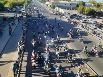 [VIDEO] Una multitud acompañó al Wey Zapata