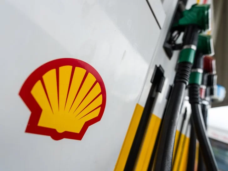 Shell se sumó a YPF y subió sus combustibles hasta un 15%