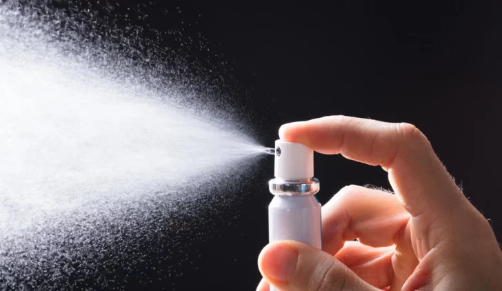 Científicos españoles trabajan en un spray bucal que “engañaría” al coronavirus