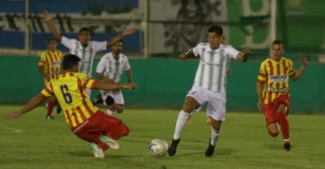 Sportivo le ganó a Boca Unidos por penales y continúa su lucha por el ascenso