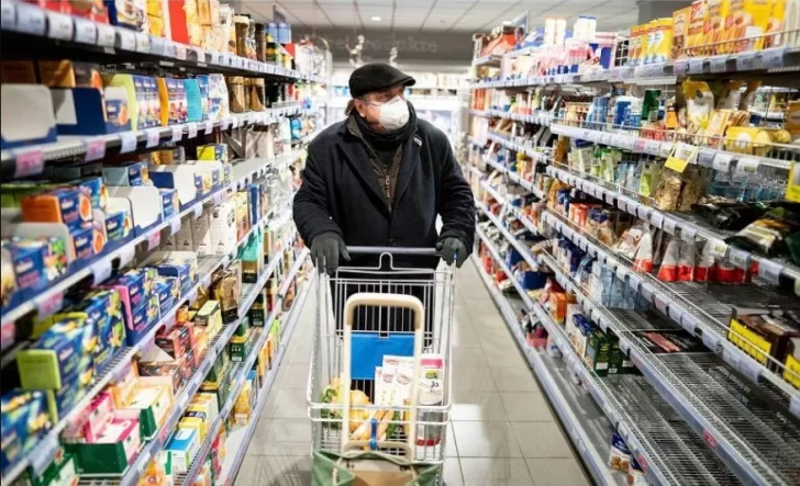 La brecha de precios entre lo que pagó el consumidor y lo que recibió el productor bajó 19,8%