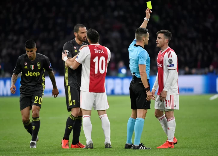 Ajax y Juventus dejaron la serie abierta