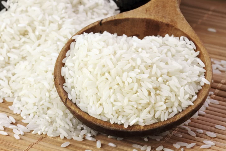Reinventa el arroz del día anterior