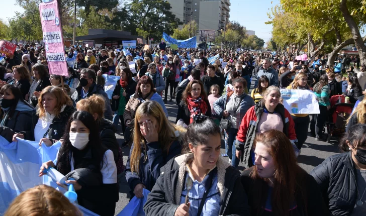 Autoconvocados docentes no asisten hoy a clases, por quinta vez