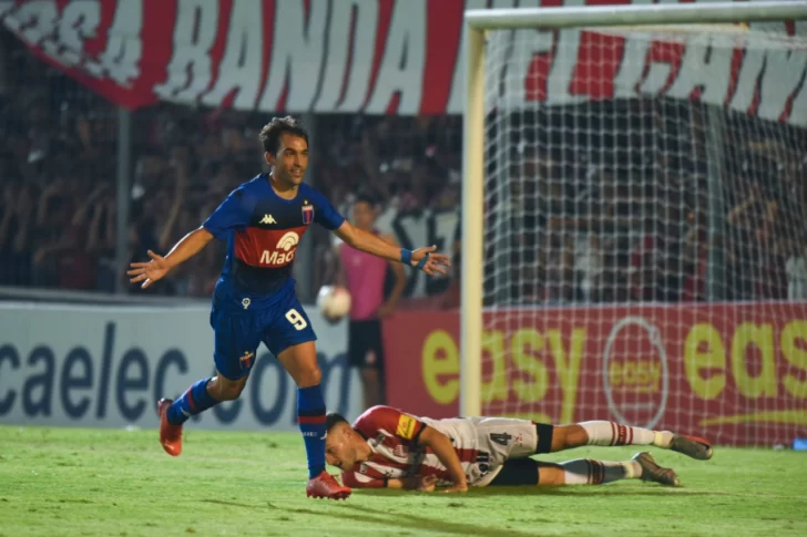 Lanús cayó ante Tigre en “La Fortaleza”