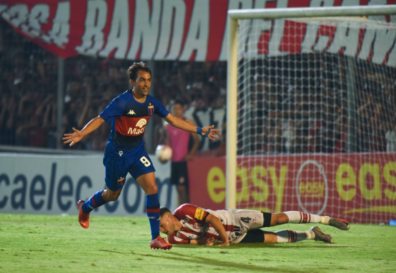 Lanús cayó ante Tigre en “La Fortaleza”