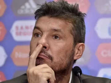 El picante tuit de Marcelo Tinelli tras una acusación de Riquelme