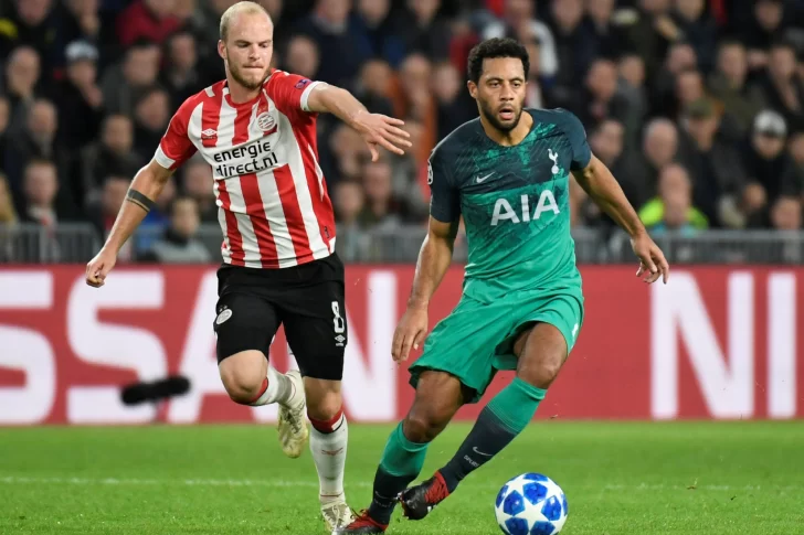 El Tottenham de Pochettino rescató apenas un empate en su vista al PSV