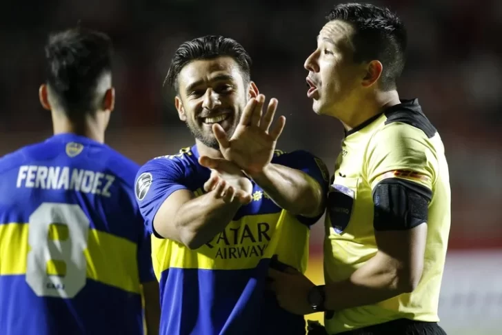 Boca ganó en la altura de La Paz y se acomodó en el grupo