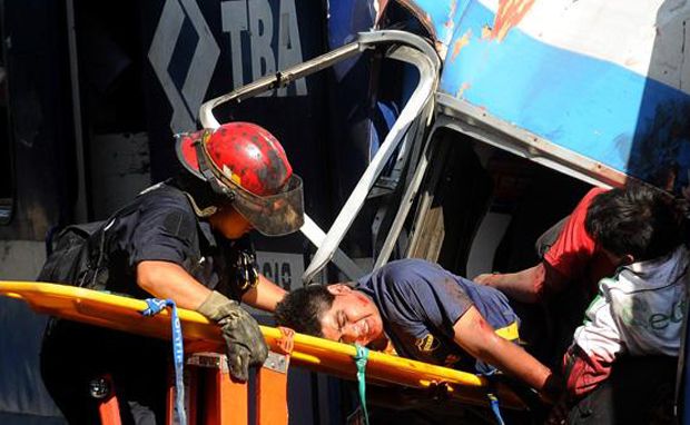 Tragedia de Once: el maquinista confesó que había anulado los frenos del tren