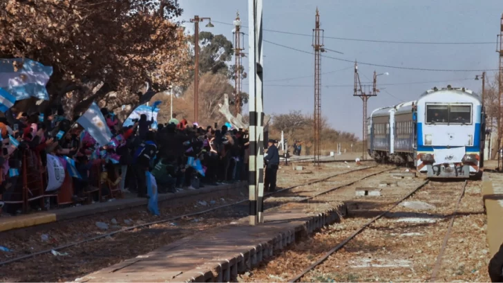 Luego de 30 años, volvió el tren de pasajeros a San Luis