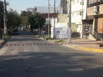 Asesinan a quemarropa a una mujer trans en plena calle, en un confuso episodio