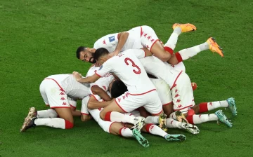 Túnez sorprendió al campeón del mundo pero no le alcanzó para clasificar