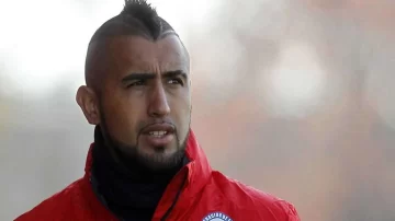 Arturo Vidal fue internado por complicaciones en su cuadro de coronavirus