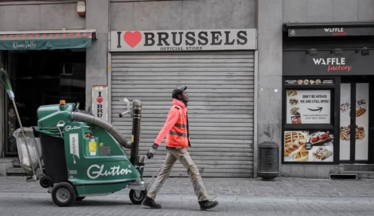 Bruselas prohibió la prostitución para frenar la alta tasa de contagios de coronavirus