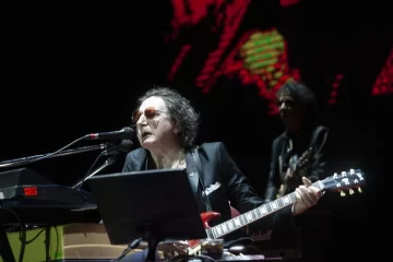 Charly García volvió al Luna Park e hizo de las suyas