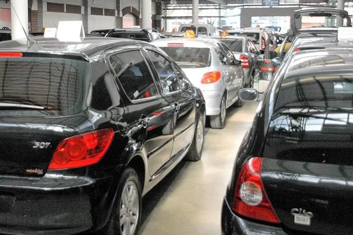 Autos usados: caen la ventas y suben los precios por falta de oferta de 0km