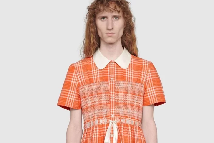 Contra “estereotipos tóxicos”, Gucci lanza un vestido para hombre de 2.600 dólares
