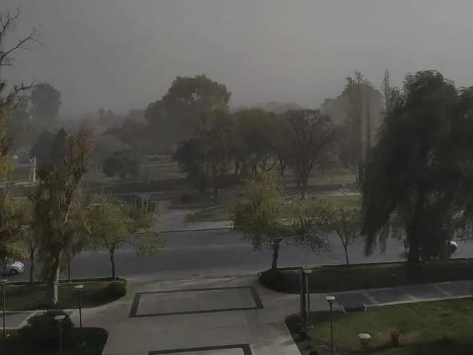 El viento se llevará el calor, puede llover en la madrugada y el viernes amanecerá fresco