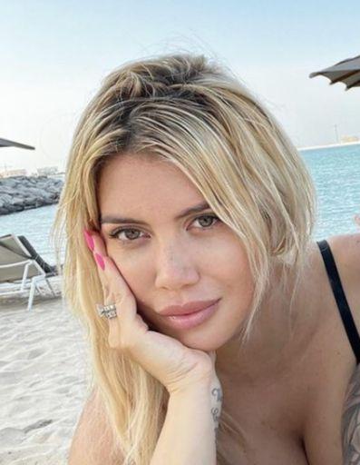 Wanda Nara impactó a sus fans con la bikini más chiquita que encontró en su guardarropas