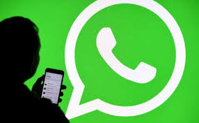 Advierten que puede colapsar WhatsApp