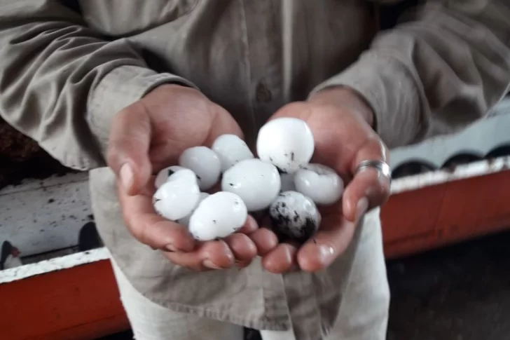 Lluvia y granizo en distintos puntos de la provincia