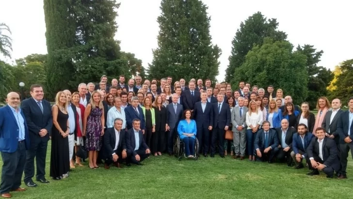 Debate por el aborto: Macri ratificó ante sus legisladores su posición “a favor de la vida”