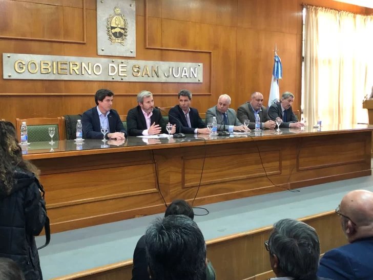 De Uñac a Macri: “Pensamos distinto, pero debemos trabajar juntos para el futuro”