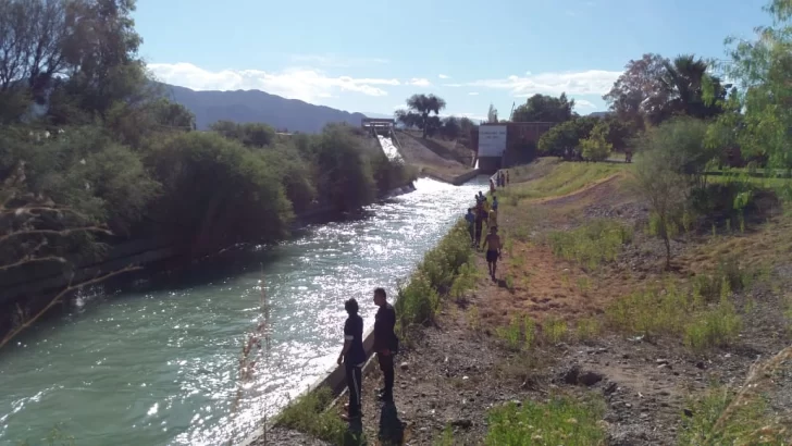 Un joven murió mientras se bañaba con amigos en el Canal Céspedes