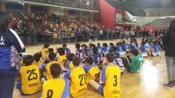 Las chicas de Alianza y los chicos de la UNSJ fueron los campeones del Regional de handball