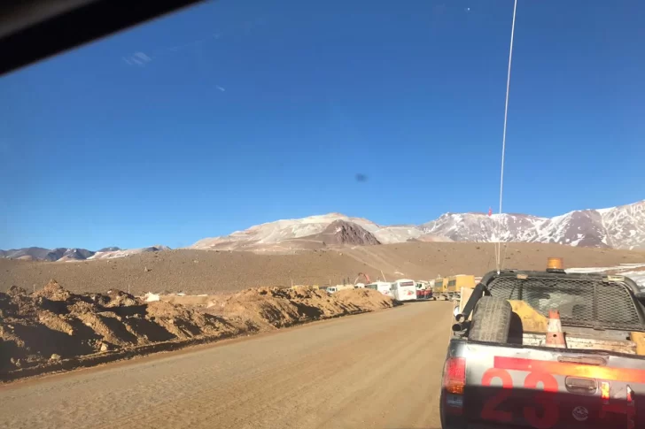 AOMA cortó el acceso a la mina Veladero por un reclamo sindical