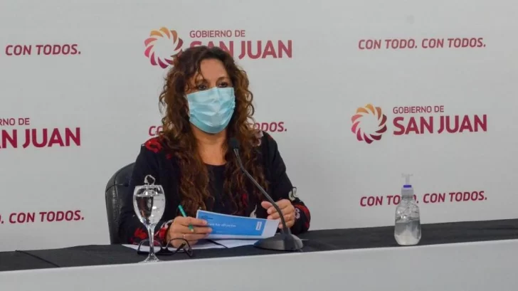 Mónica Jofré: “Probablemente tengamos que aprender a convivir con el virus”