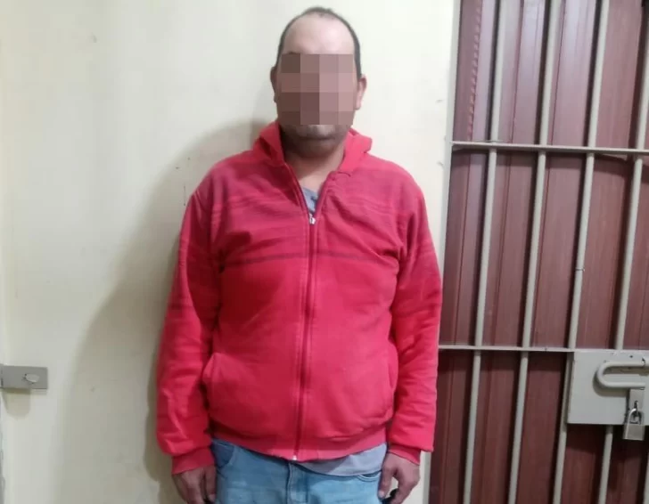 Quedó detenido por golpear y tajear a su concubina con un cuchillo