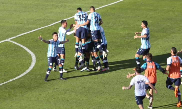 Racing se hizo fuerte en los penales, eliminó a Boca en San Juan y es el primer finalista