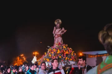 Sin fogatas y con misas televisadas para celebrar el día de San Juan Bautista