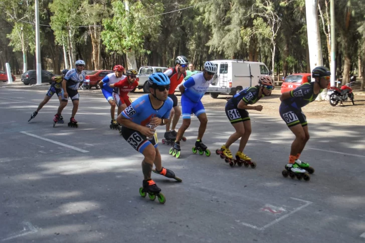 El patín carrera copó el circuito de El Pinar