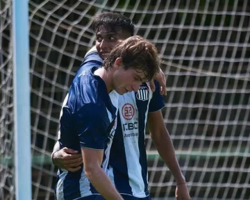 Leandro Espejo tuvo su estreno con la Reserva de Talleres y la rompió