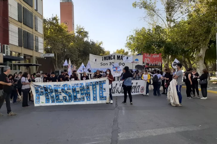 El “Nunca más” pisó fuerte en San Juan