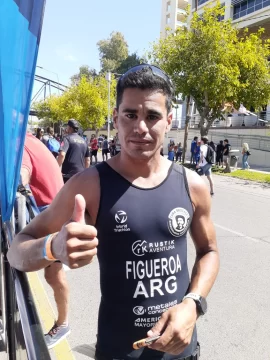 “Hace una semana estaba rengo y hoy me subí al podio de un Ironman”