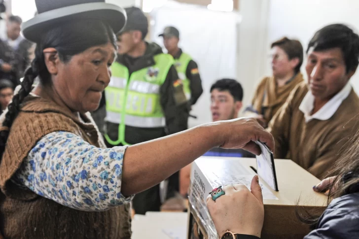 Más de 142.000 bolivianos votarán este domingo en 16 provincias argentinas, entre ellas San Juan
