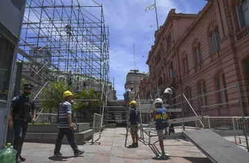 Alberto y CFK, a la plaza por los 38 años de la democracia