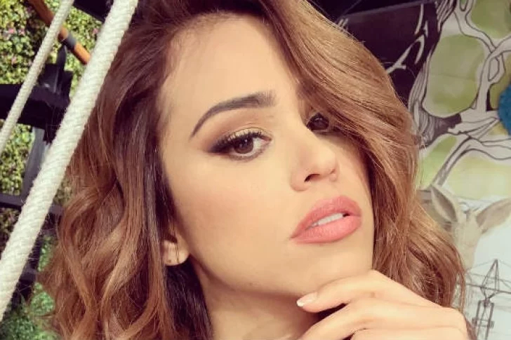 Yanet García vuelve loco a sus fans posando en la playa