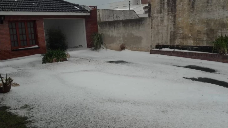 Hasta 30 centímetros de granizo en el sur de Córdoba